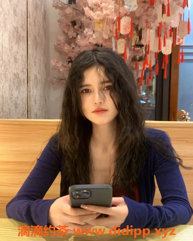 广州楼凤-天河九尾狐，8P双飞鸳鸯浴服务体验