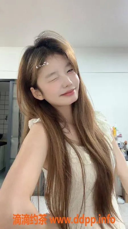 广州楼凤-番禺嫩妹沐沐，7P鸳鸯浴体验等你来！