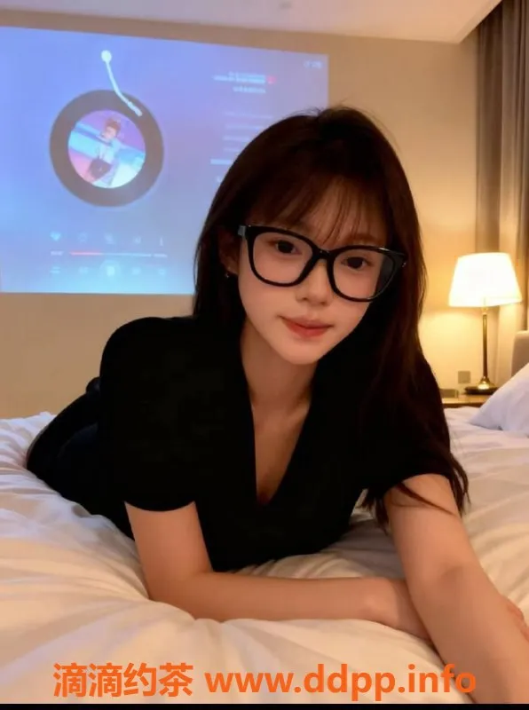 昆明楼凤-西山区芳芳，600元陪浴服务，嫩妹舌吻口交