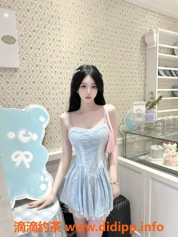 深圳楼凤-南山王婉怡，情趣体验，身高169cm，D罩杯