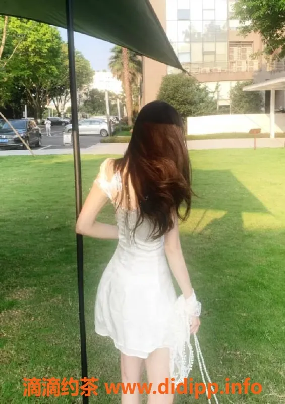 广州楼凤-天河小彤：御姐大长腿，16P鸳鸯浴体验