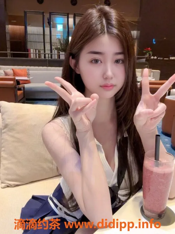 深圳楼凤-龙岗欧露楠！1200元鸳鸯浴服务体验