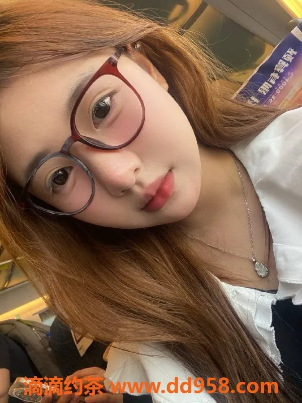 广州楼凤-番禺嫩妹琦琦，7P夜课等你来体验