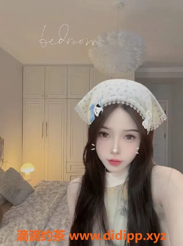 广州楼凤-天河区小小，160C罩杯嫩妹，800元起服务