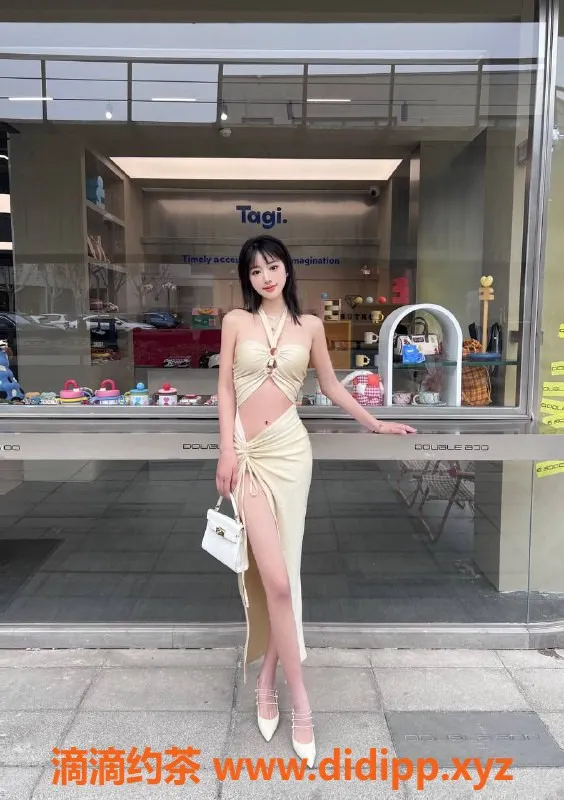 北京楼凤-朝阳九龙山❤️梓桐，2500起步，颜值逆天