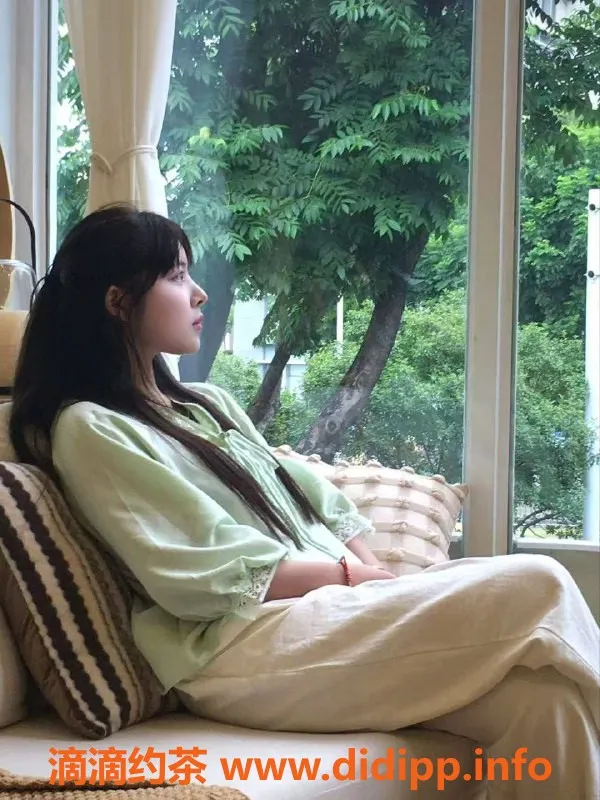 扬州楼凤-扬州邗江小辣子，身材火辣服务棒