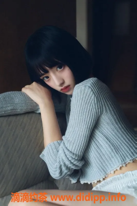 无锡楼凤-锡山短发少女会玩69弹性姿势