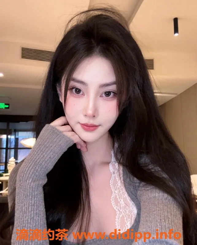 广州楼凤资源信息,天河御姐木木雪，巨乳7P服务等你体验