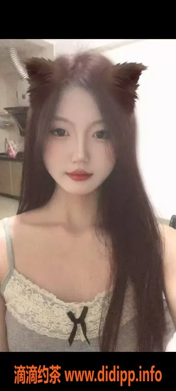 广州楼凤资源信息,番禺嫩妹平平，7P鸳鸯浴诱惑