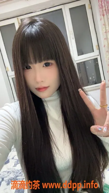 广州楼凤-白云嫩妹小雪，7P服务，热情大胸等你体验！