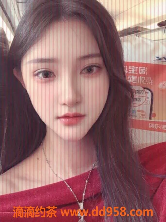 广州楼凤-番禺嫩妹琳儿，性感大胸小妹，只需8P