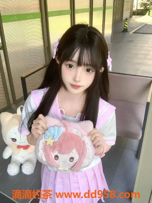 广州楼凤资源信息,天河嫩妹小怡，10P鸳鸯浴服务等你体验