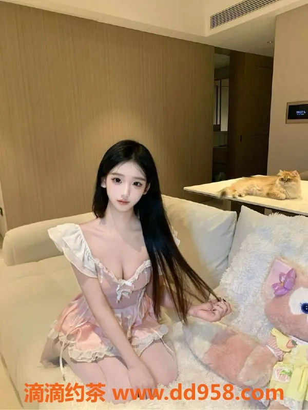 广州楼凤-天河嫩妹小豆包，大胸11P舌吻体验