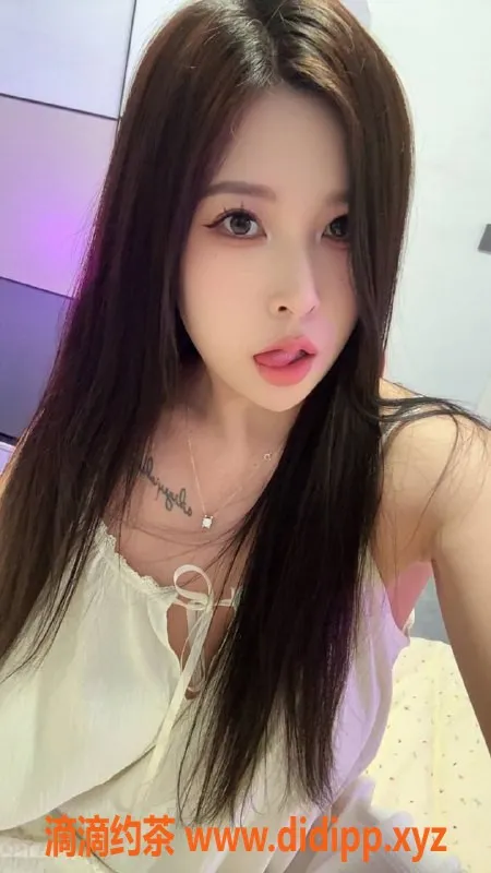 深圳楼凤资源信息,龙华九儿 皮肤白嫩 C乳 小M 课费1500元