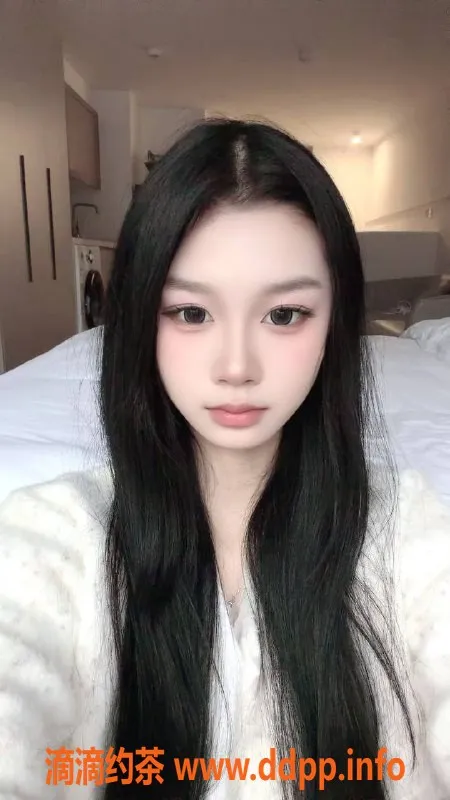 广州楼凤-白云嫩妹蛋蛋，8P鸳鸯浴体验等你来尝试