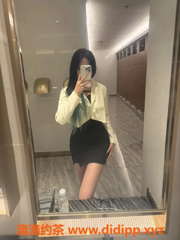 成都楼凤-锦江区嫩妹伊伊，172高、90斤，超值体验！