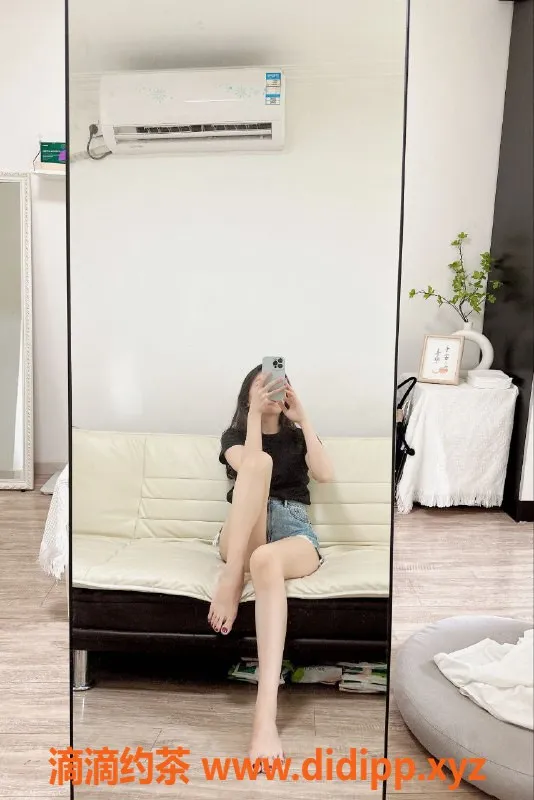 北京楼凤-朝阳开心，799元体验丝袜足交服务