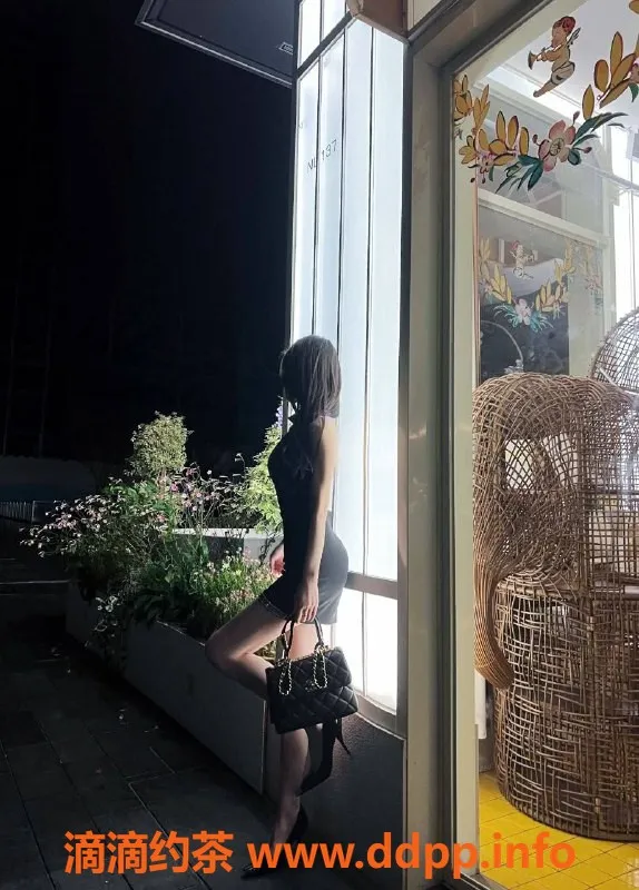 深圳楼凤资源信息,南山清柠：168身高D罩杯，舌吻服务仅2500P