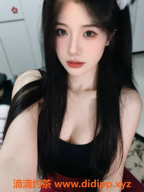 深圳spa会所-高颜值瑜伽教练，激情陪浴服务，99后主播