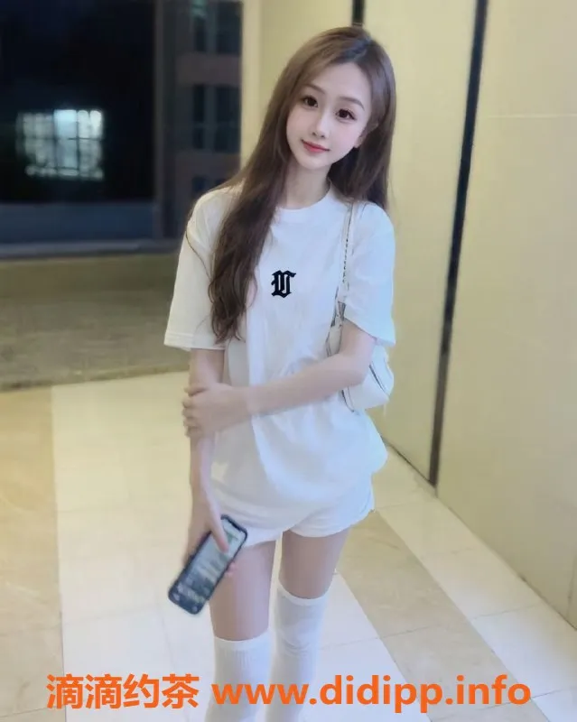 广州楼凤-天河丫头，已视频验证，700元的完美服务