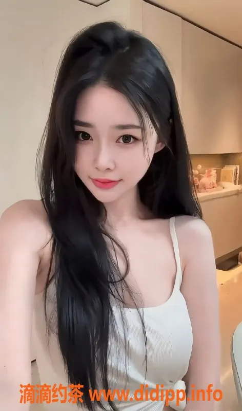 无锡上门服务-开心陪浴服务，白皙长腿，身高172，1200元起