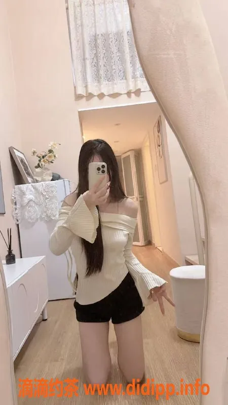 台州楼凤-台州路桥🌹草莓 - 18岁166cm C+围，600P靠谱品茶