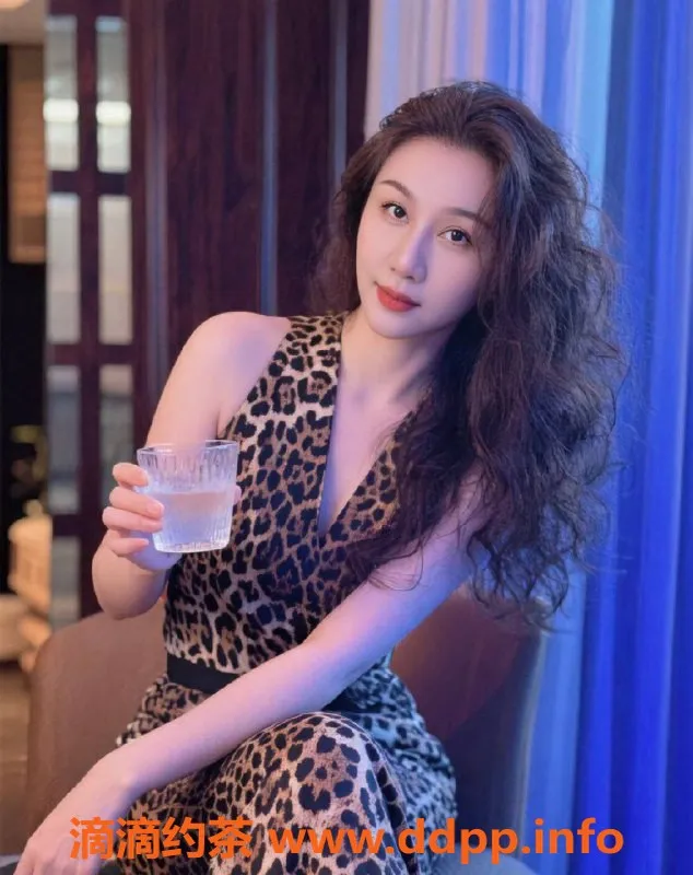 成都楼凤-武侯区汐汐，专业代聊服务，课时费仅#7/12