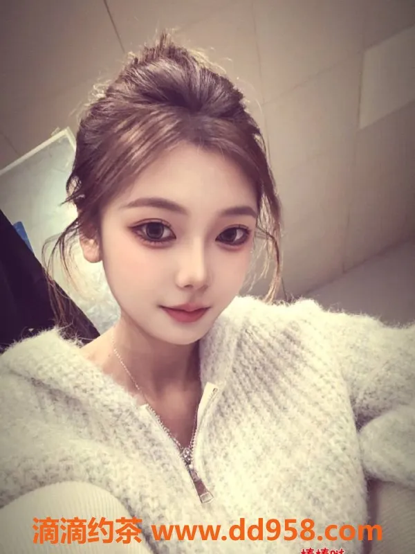 南通楼凤-南通小婷，22岁，乖巧温柔，服务仅800元