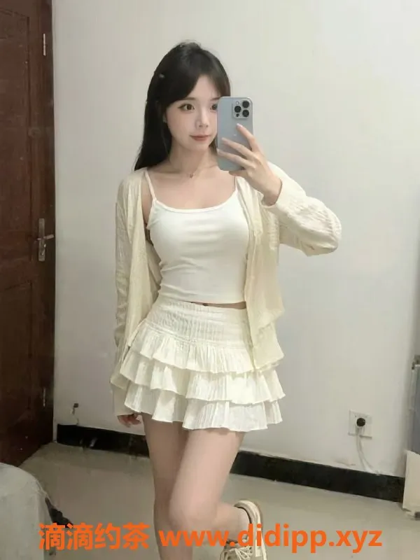 成都楼凤-锦江区小艾，身材好，车费7/12