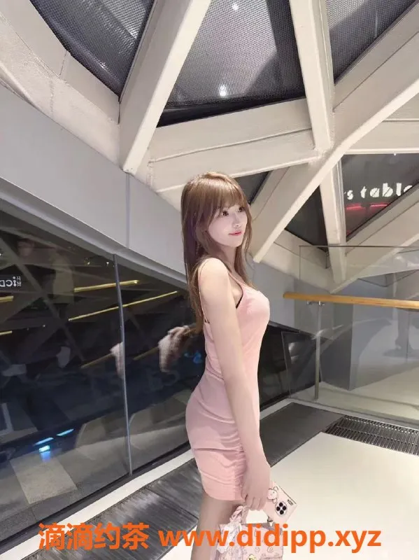 成都楼凤-武侯区诗诗，少妇车服务，身材优秀，服务态度极佳