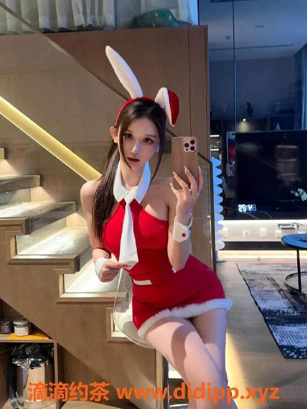 乌鲁木齐楼凤-优雅173cm小女友，天然肤色E罩杯，超高端服务！