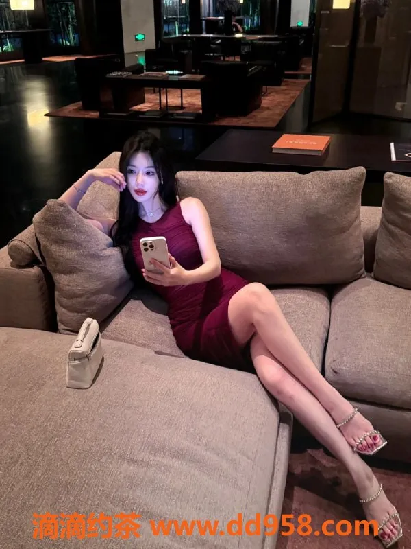 乌鲁木齐楼凤-纯天然小妹，172高挑 C+胸围，热情主动