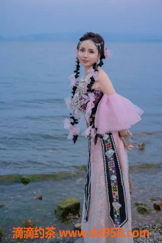 昆明楼凤-西山区大理薇薇，600元起，水中箫享受