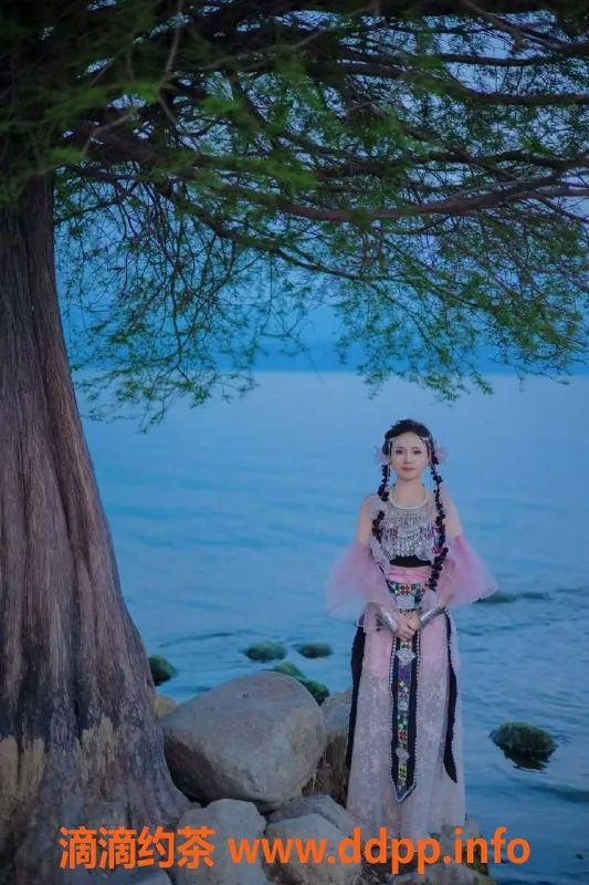 昆明楼凤资源信息,西山区大理薇薇，600元起，水中箫享受