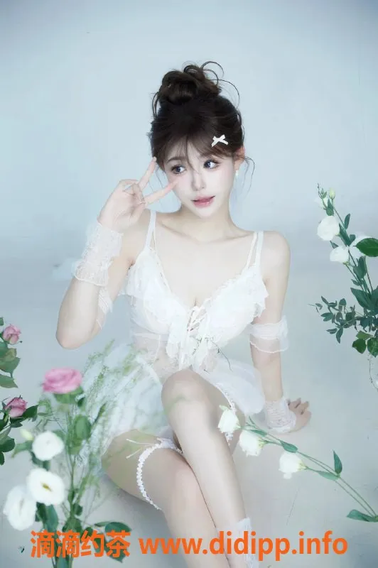 乌鲁木齐楼凤-热情温柔小姐姐，168cm，90斤，C罩杯