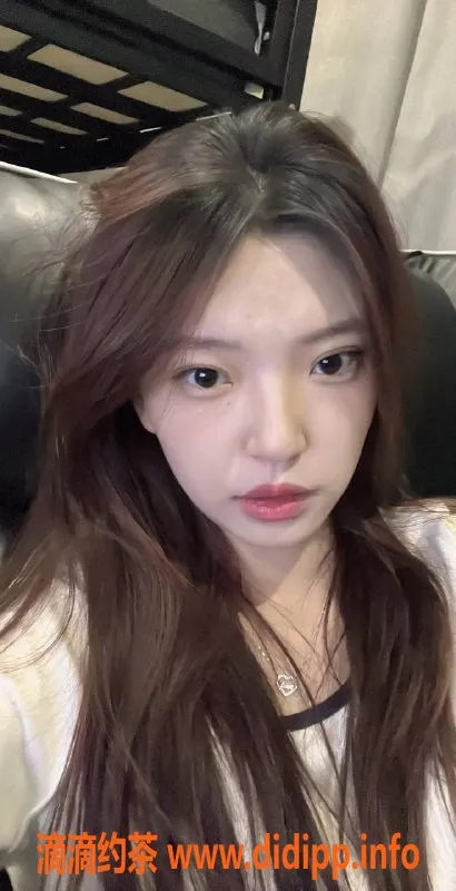 深圳楼凤-南山区嫩妹小鑫，1200起身临其境的体验