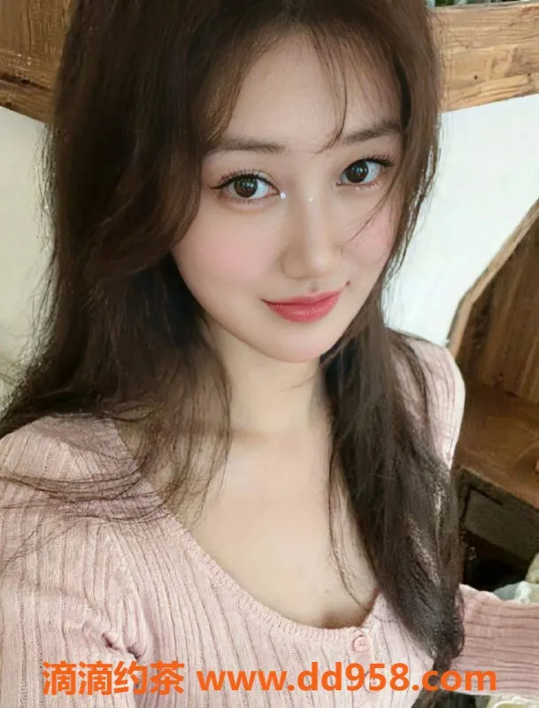 深圳楼凤-龙华区小玉嫩姐，制服舌吻服务，超值体验！