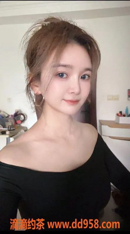 广州楼凤-海珠新人可欣，22岁 166cm 36D，优质服务等你来约！