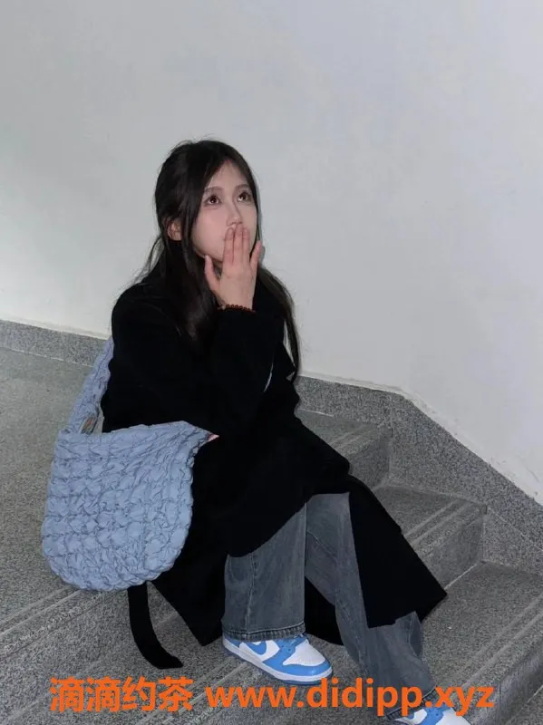 南通楼凤-南通清纯女大学生沫沫，165高，90斤，B+胸，P800