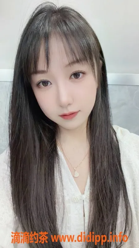 广州楼凤资源信息,广州海珠小蛮妖，1000元享舌吻服务