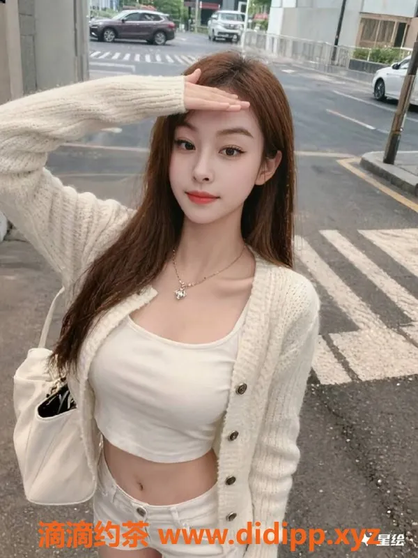 中山楼凤-阜沙三位美女，快餐300，洗吹400等你来！