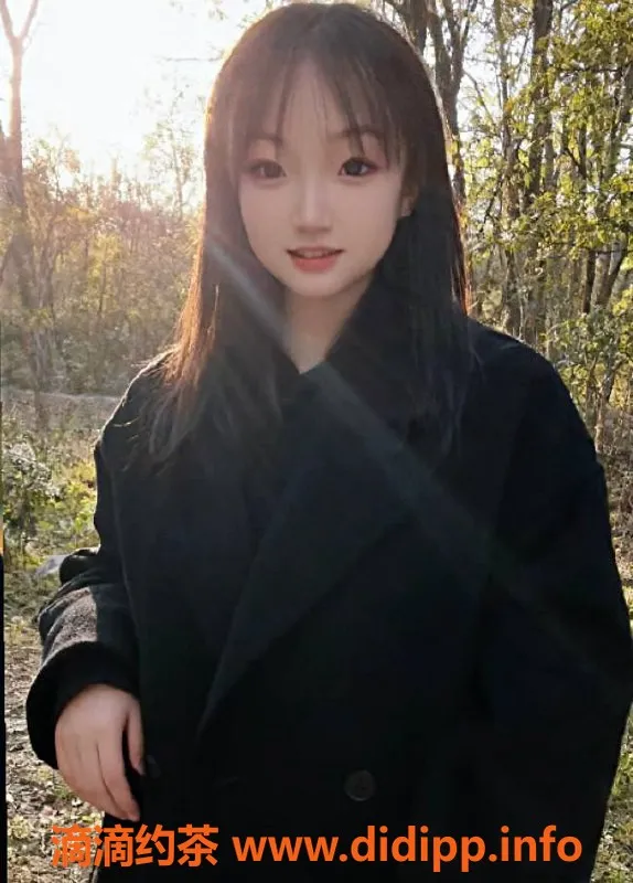 北京楼凤资源信息,北京三里屯柒柒，年轻可爱，1K茶费体验