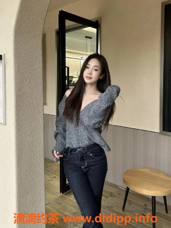 广州楼凤资源信息,天河菲菲，800元私密诱惑等你来体验