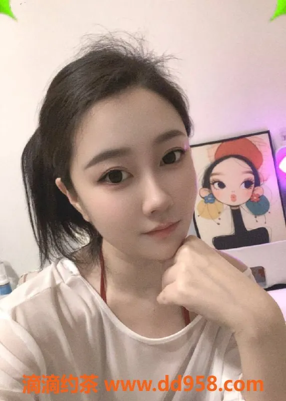 广州楼凤-天河念念，私密服务，课费500