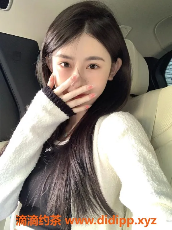 无锡楼凤-梁溪区高颜值陪浴宋琳琳，妙腿乖巧诱惑