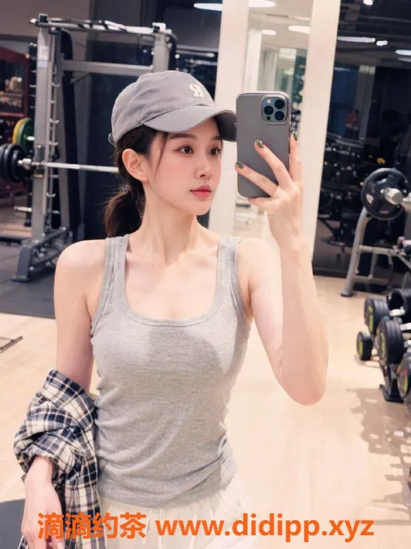 广州楼凤-广州海珠小可乐，900元服务超值体验