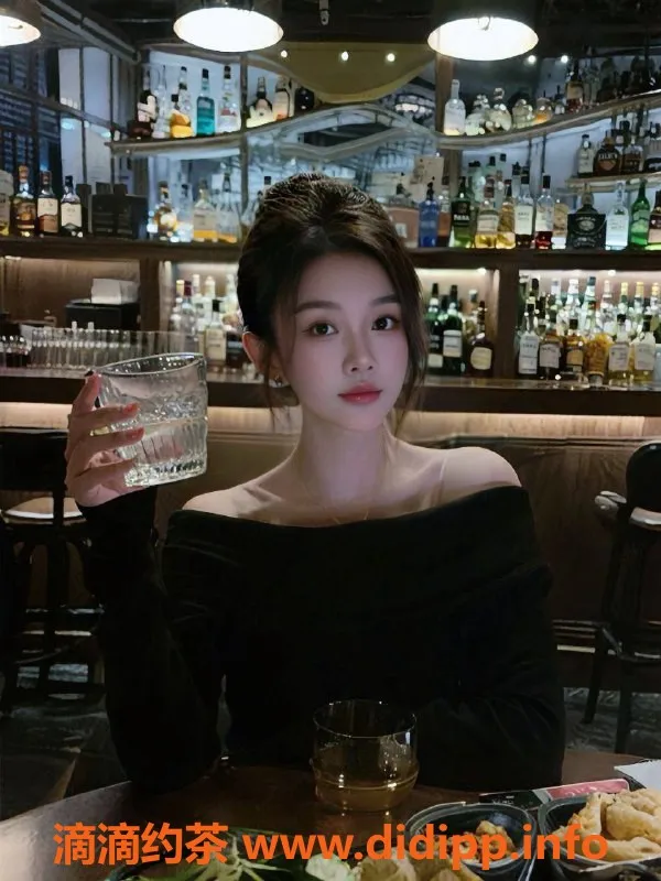 广州楼凤-广州海珠小可乐，900元服务超值体验