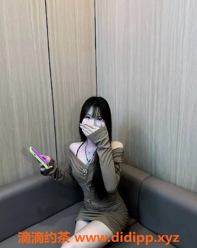 广州楼凤-广州番禺雅雅，600元诱惑等你体验