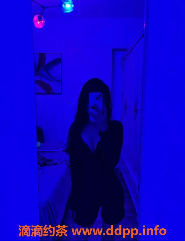 深圳楼凤-宝安嫩妹珊珊，160cm C罩杯，18岁，1200元起