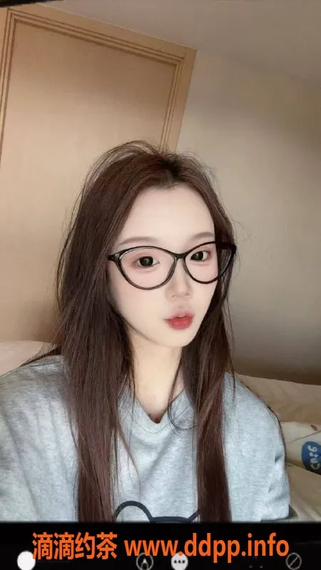 北京楼凤资源信息,朝阳洋洋，166cm身高，93斤可外出，茶费1K